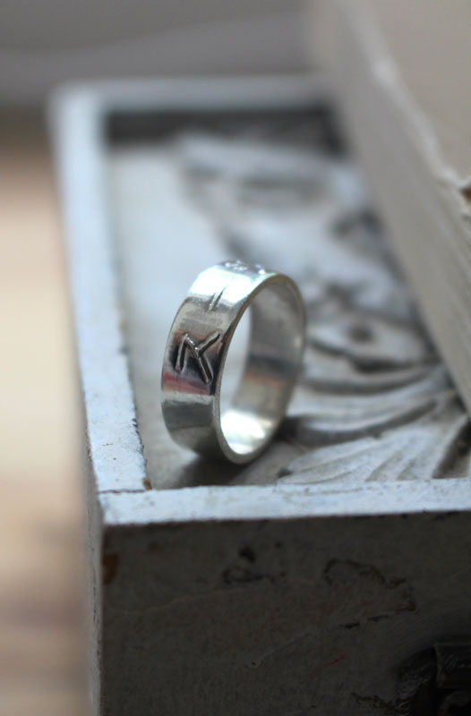 Japanese name, kanji ring, pictograms from japan, in sterling silver