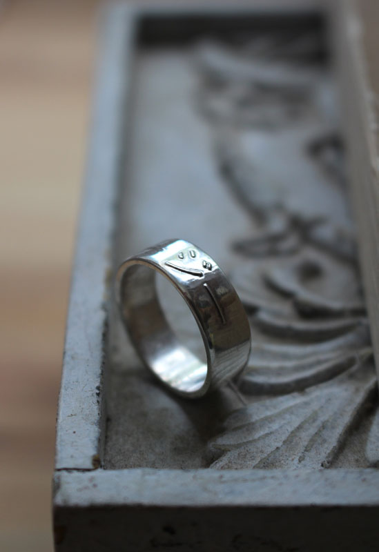 Japanese name, kanji ring, pictograms from japan, in sterling silver