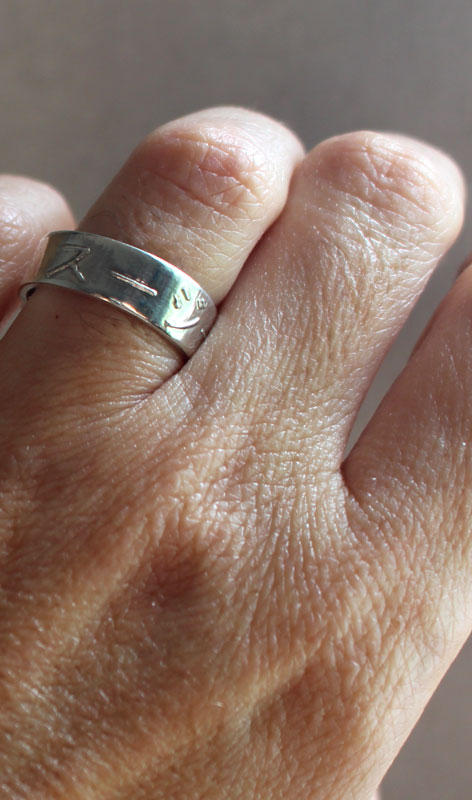 Japanese name, kanji ring, pictograms from japan, in sterling silver