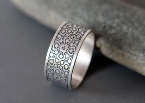 Keystone, Gothic Medieval ring in sterling silver