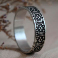 Kikko Hanabishi, Japanese turtle scale ring in sterling silver