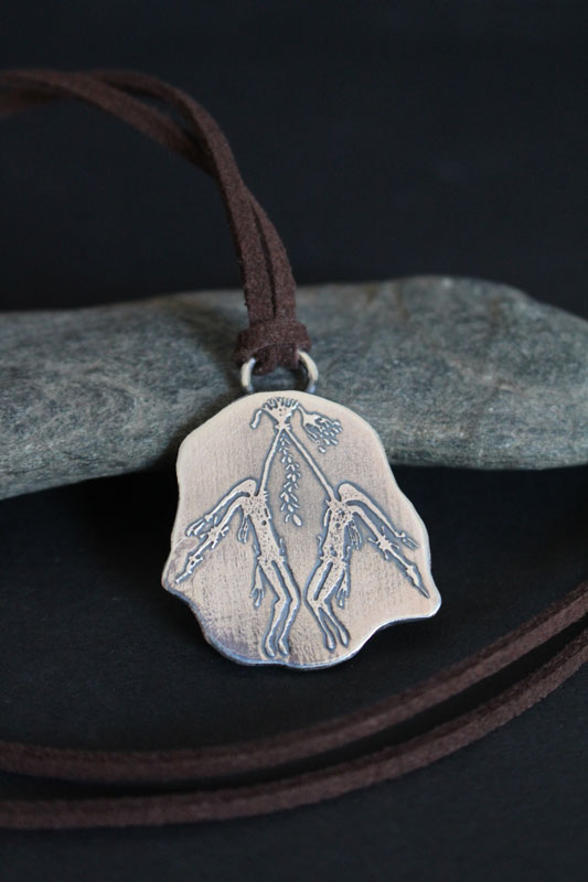 Kiro Kiro aboriginal ritual, australian rock art necklace in silver