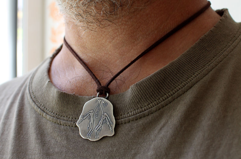 Kiro Kiro aboriginal ritual, australian rock art necklace in silver