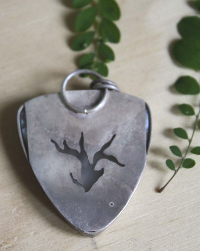 Land of ice, ice floe landscape pendant in silver and moss agate