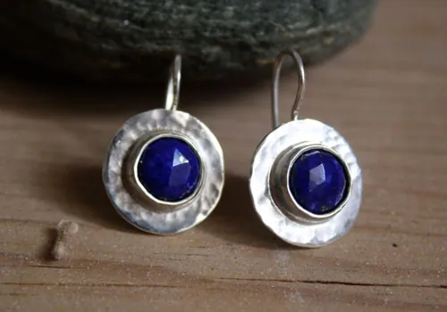 Lapis, Egyptian earrings in silver and lapis lazuli