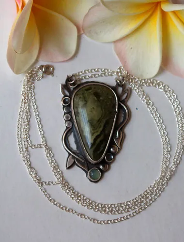 Laurelin, elven botanical necklace in silver, green jasper and chalcedony
