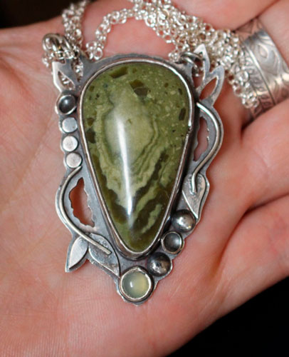 Laurelin, elven botanical necklace in silver, green jasper and chalcedony