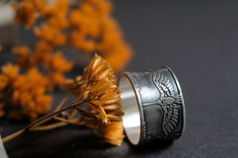 Legend of the 1000 cranes, Japanese bird ring in silver