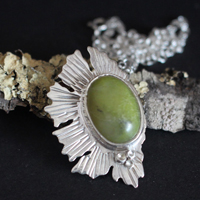 Lichen aventurine, symbiote necklace in silver and aventurine