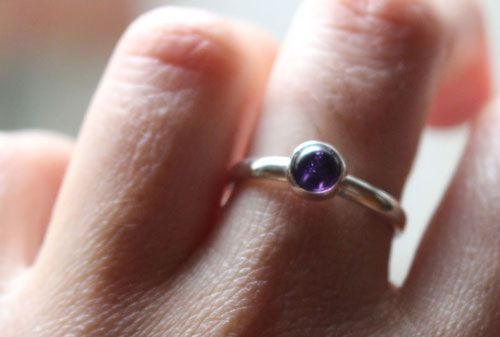 Lilac, purple flower ring in sterling silver and amethyst