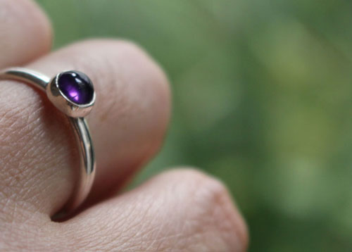 Lilac, purple flower ring in sterling silver and amethyst
