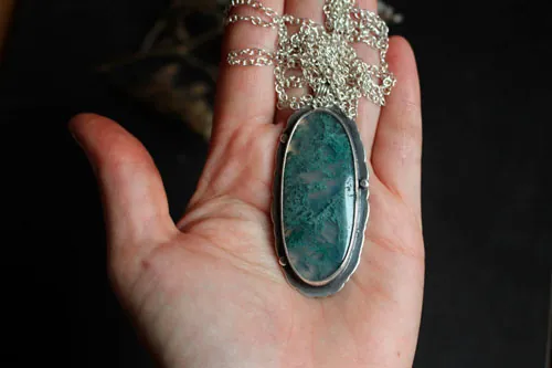 Love gives roots, romantic quote necklace in silver and moss agate