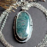Love gives roots, romantic quote necklace in silver and moss agate