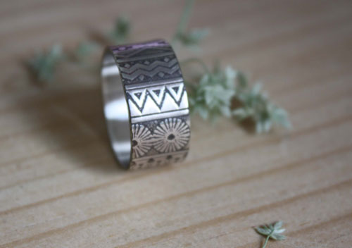 La boheme, bohem spirit engraved ring in sterling silver