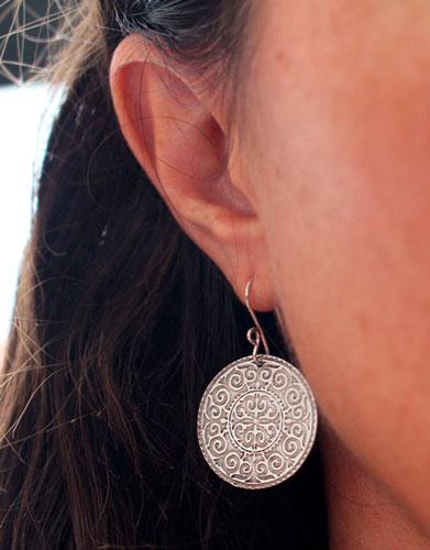 Leoda, medieval shield earrings in sterling silver 