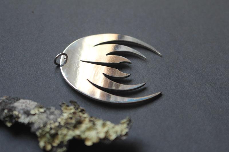 Magma deluxe, rock band Logo pendant in sterling silver