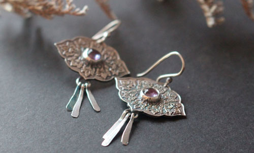 Magnolia, flower language earrings in silver and alexandrite