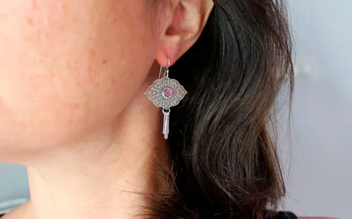 Magnolia, flower language earrings in silver and alexandrite