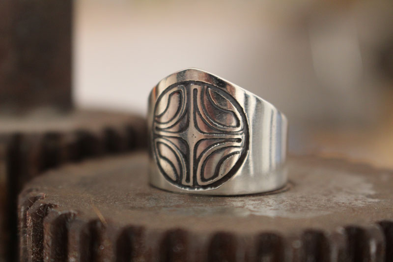 Marquise, Marquesan cross signet ring in sterling silver