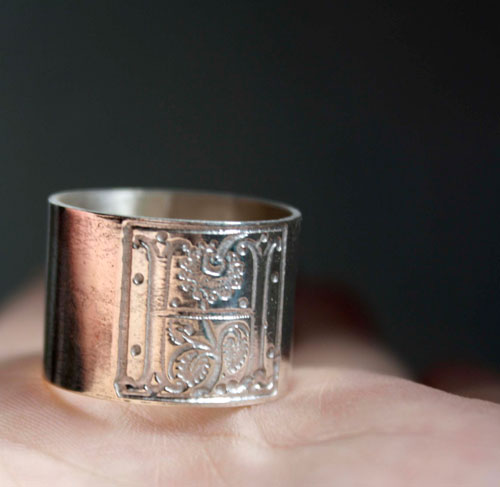 Medieval illumination, Middle Ages illumination ring in sterling silver