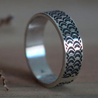 Mélusine, serpent scale ring in sterling silver