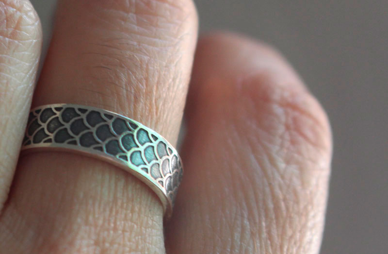 Mermaid, fish scale ring in sterling silver