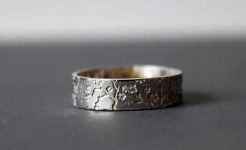 Misao, Japanese cherry blossom branch ring in silver