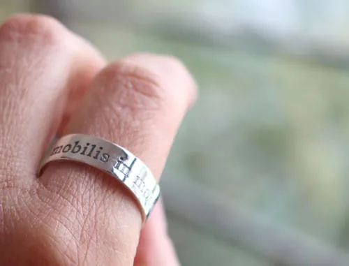 Mobilis In Mobile, quote from twenty thousand leagues Under the sea ring in silver