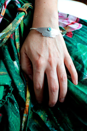 Moon moth, night beauty bracelet in silver and opal