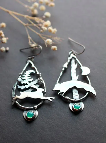 Moonlight race, hare and fox earrings in silver and chrysoprase