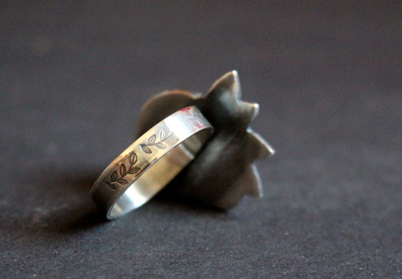 Moonlight water lily, lotus ring in silver and chalcedony