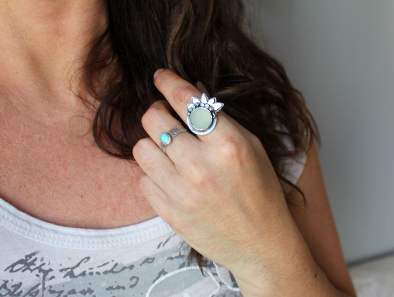 Moonlight water lily, lotus ring in silver and chalcedony