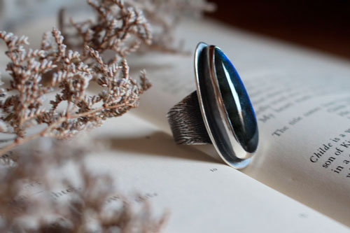 My heart is engraved in your bark, fidelity ring in silver and labradorite