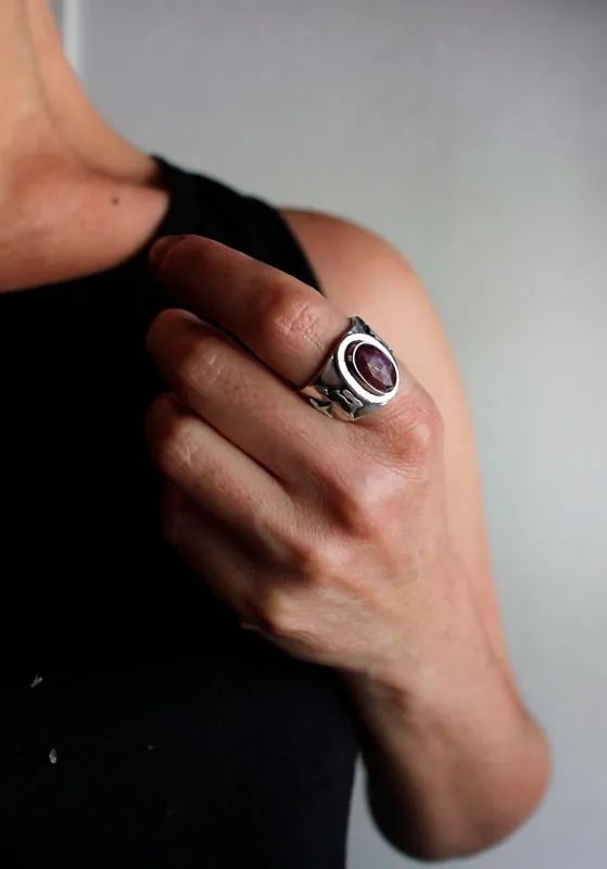 My star, celestial hare ring in sterling silver and ruby