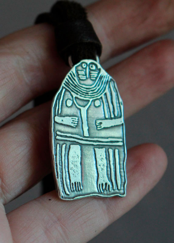 Menhir of the lady of Saint Sernin, Neolithic female stele necklace in sterling silver 