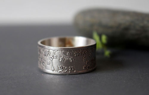 Misaki, Japanese cherry branch ring in sterling silver