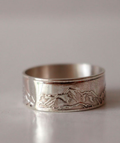 Mountain, mountain chain ring in sterling silver