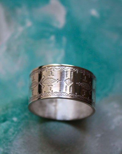 Nomad, tribal Tuareg ethnic ring in sterling silver