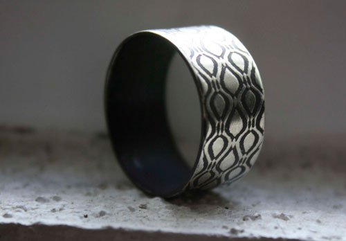 Neo, matrix ring in sterling silver