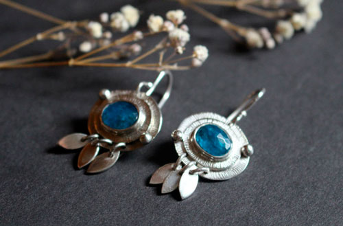 Nova apatite, astronomical earrings in sterling silver and blue apatite