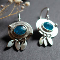 Nova apatite, astronomical earrings in sterling silver and blue apatite