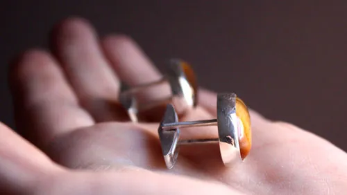 Ojo de León, animal eye cufflinks in sterling silver and Tiger’s Eye