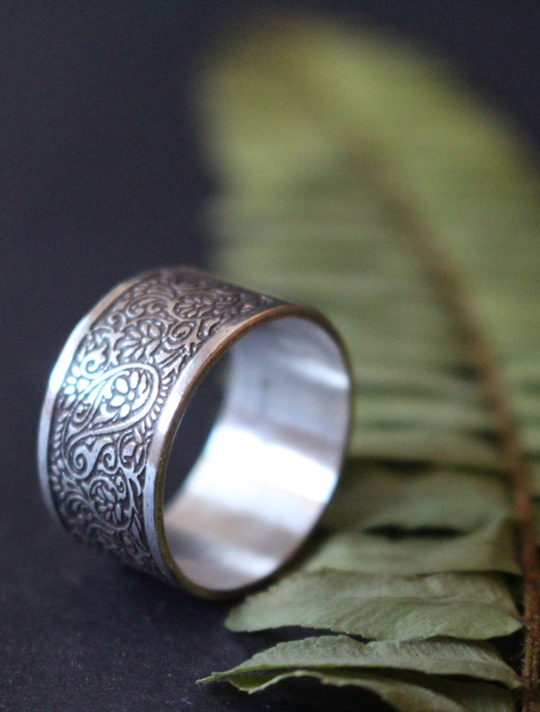 On the Silk Road, engraved oriental cashmere ring in sterling silver