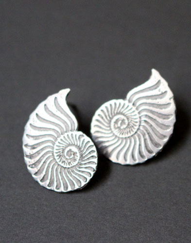 Ophite, ammonite studs earrings in sterling silver