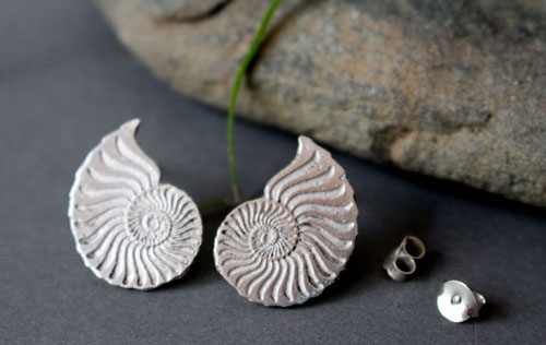 Ophite, ammonite studs earrings in sterling silver