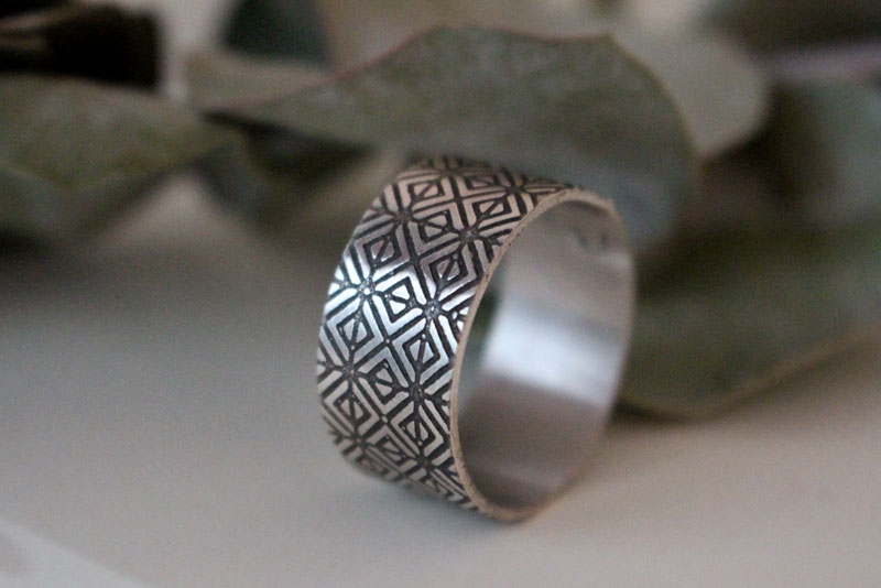 Origami, engraved Japanese geometric ring in sterling silver