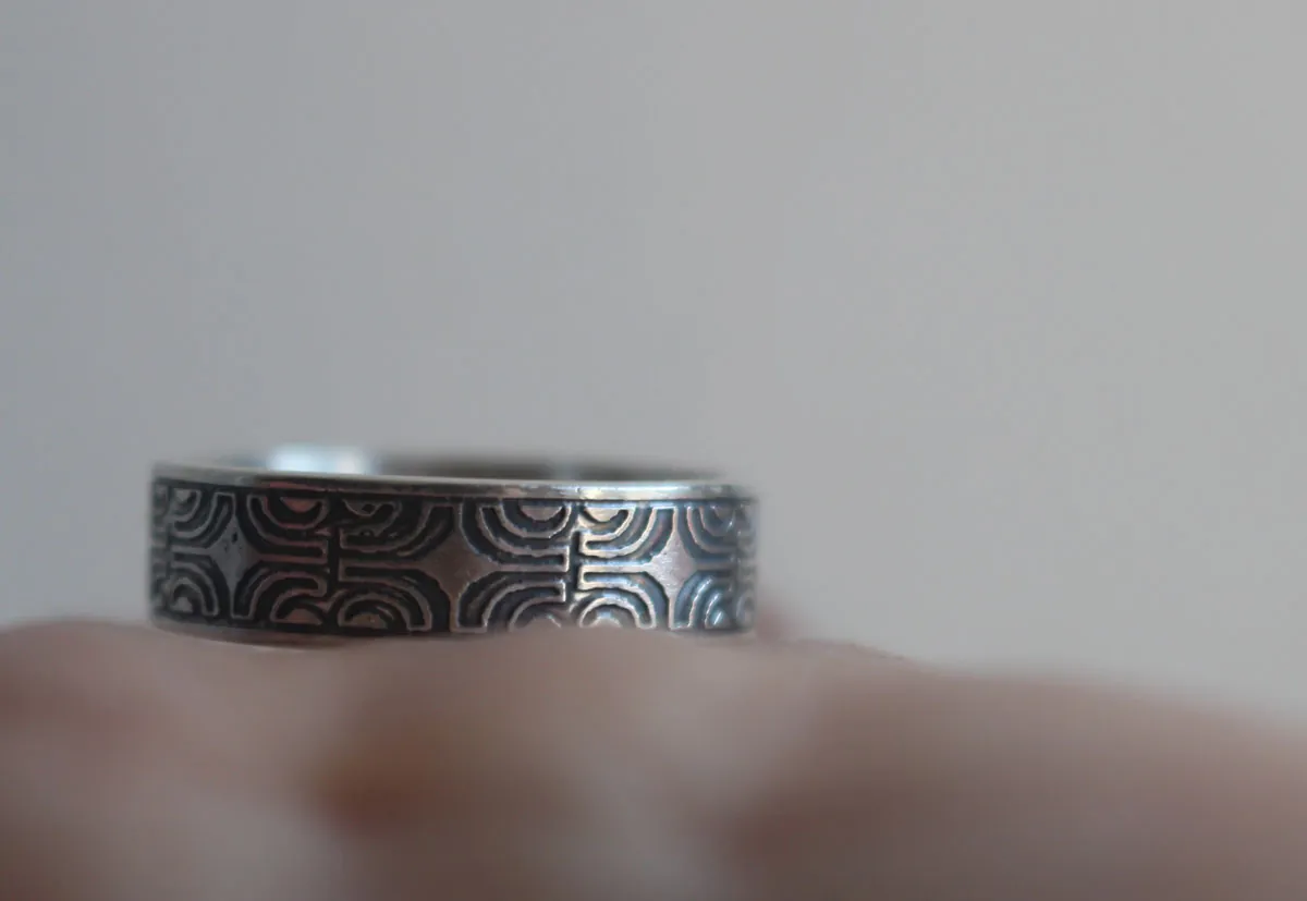 Peka’enana, Polynesian cross ring in sterling silver
