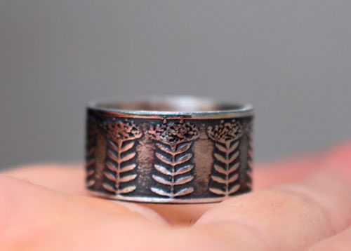 Queen Anne’s lace, umbel flower ring in sterling silver
