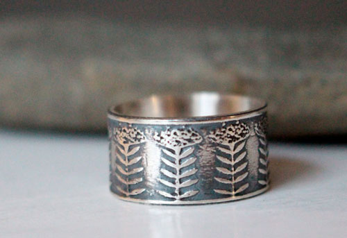 Queen Anne’s lace, umbel flower ring in sterling silver