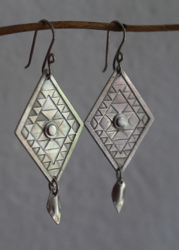 Quetzaly, mexican diamond earrings in silver